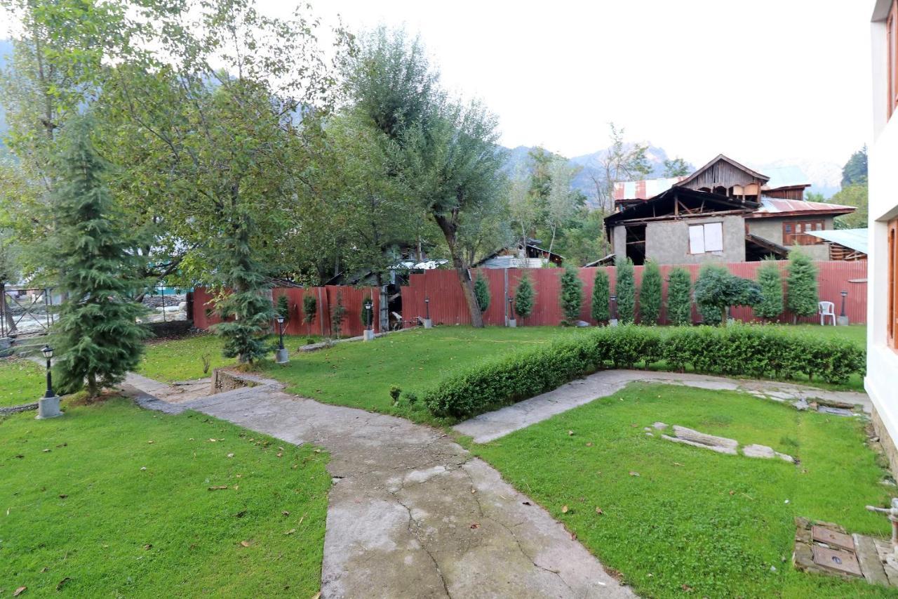 Oyo 18416 Hotel Park Palace Pahalgām Εξωτερικό φωτογραφία