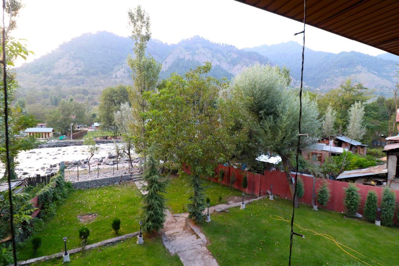 Oyo 18416 Hotel Park Palace Pahalgām Εξωτερικό φωτογραφία